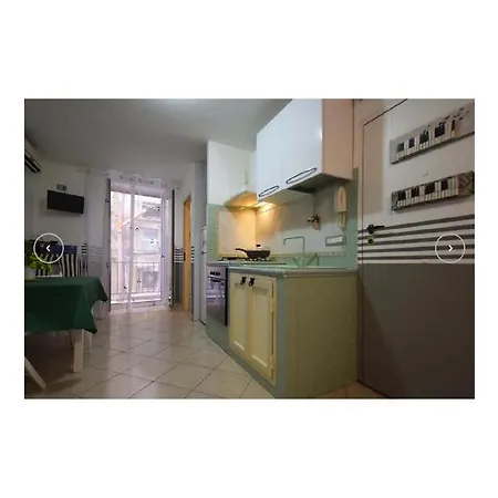 Holiday House Del Teatro Apartment *